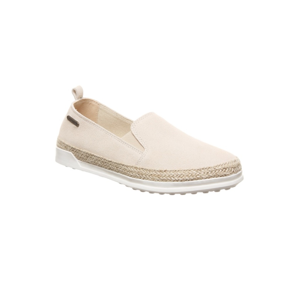 BNIB Bearpaw Jude Ivory Shoes